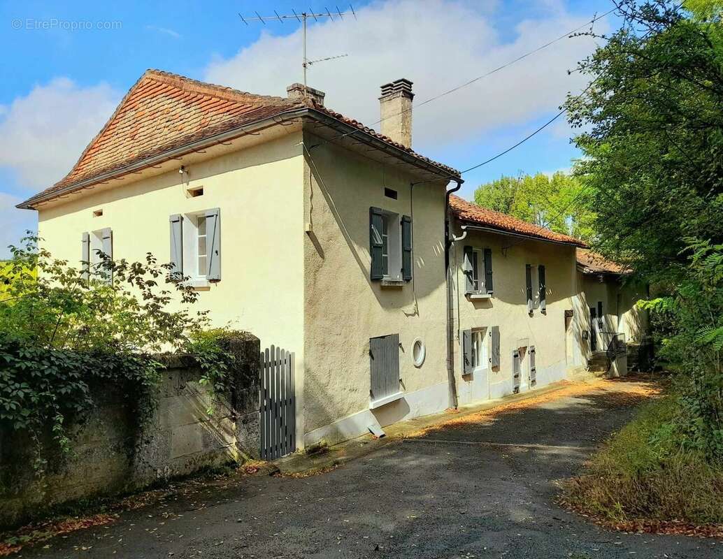 Maison à VERTEILLAC