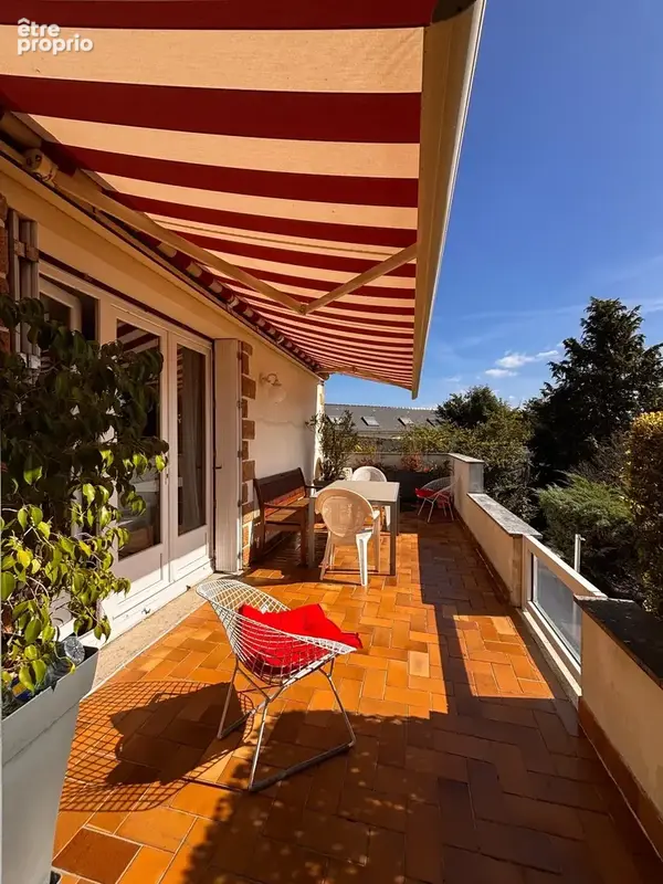 À VENDRE – Maison familiale de 198M² avec terrain de 1143 m² à Longueville, à 5 km de Granville et 3 km des plages - photo 12