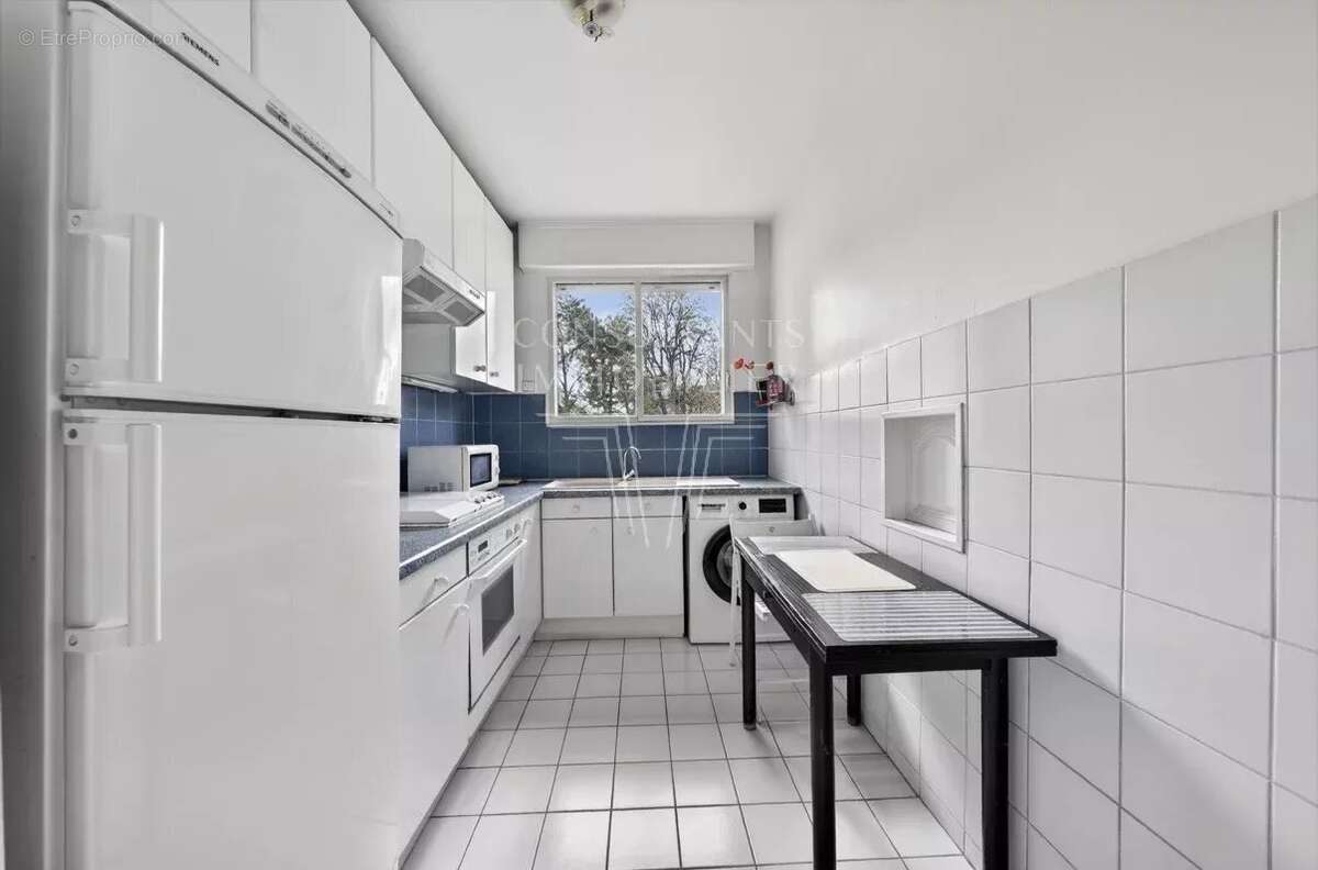 Appartement à NEUILLY-SUR-SEINE