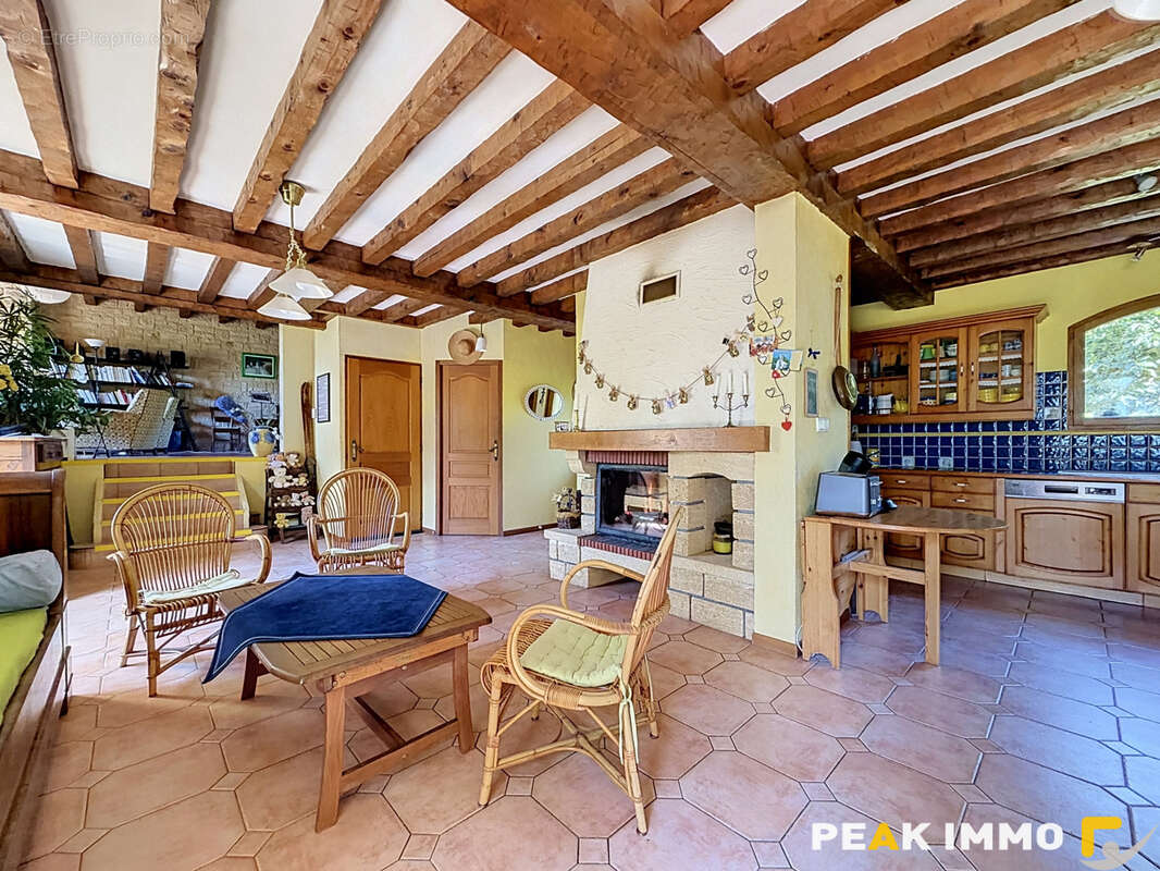 maison 5 pièces - 183m2 - Gresy sur aix - photo 5