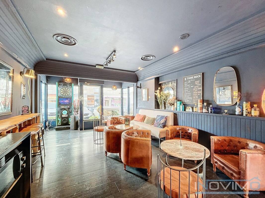 nwk_00000_4805502 - Commerce à CALAIS