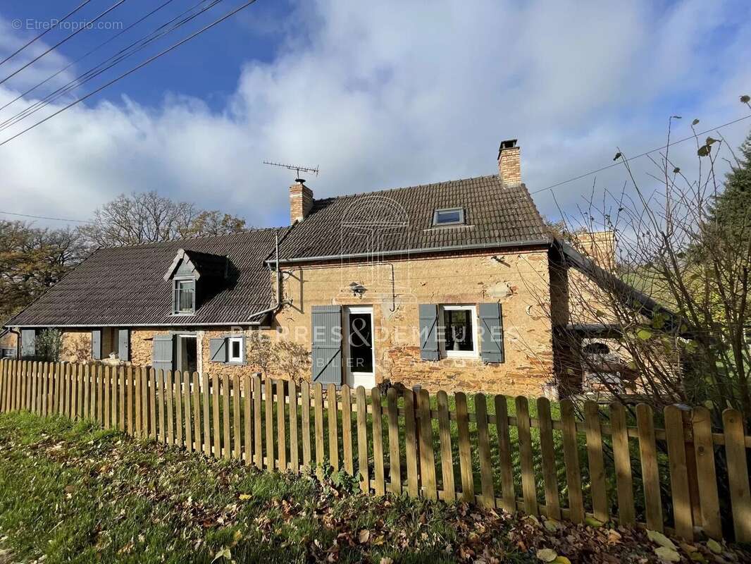 Maison à CULAN