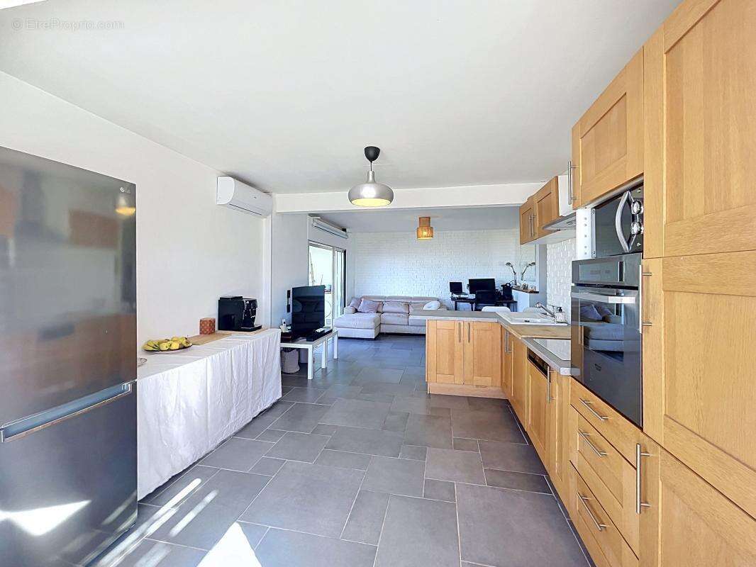 Appartement À Vendre - photo 3