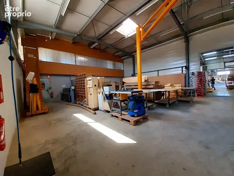 Commerce 2 628 m² à vendre à Auterive (31190) - photo 4