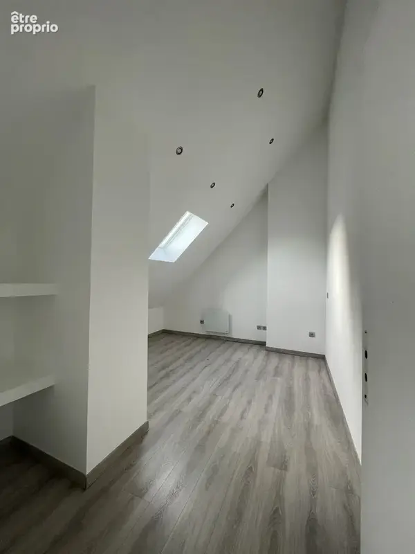Appartement 107M2 au sol 75 M2 Carrez  Centre-ville de Beauvais - photo 5