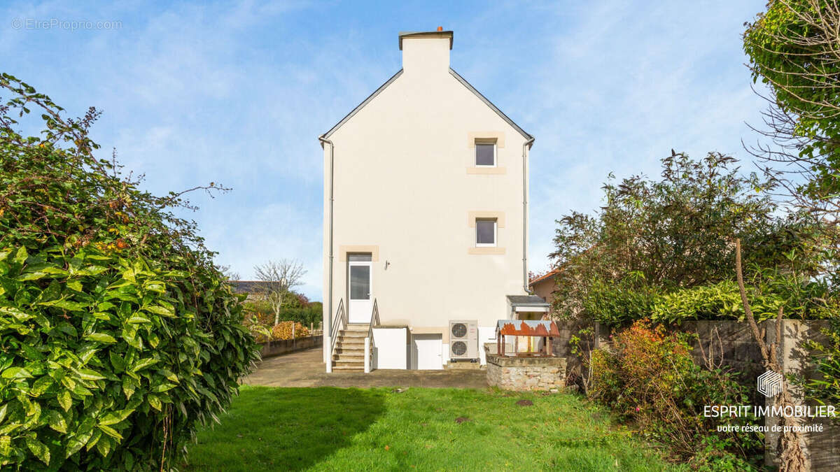 Maison à RIEC-SUR-BELON