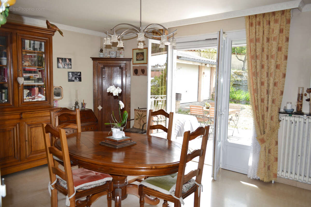 Maison à BOURGOIN-JALLIEU