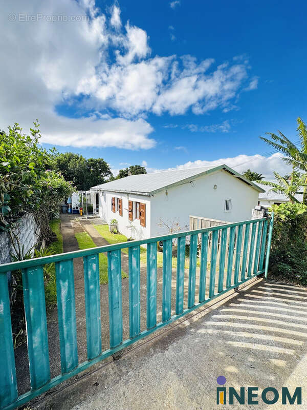 Terrain à SAINT-DENIS