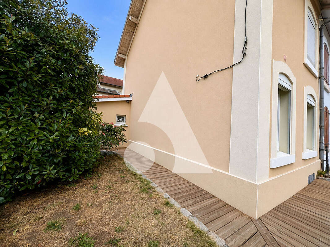 Maison Maxeville 4 pièce(s) 100 m2 - photo 12
