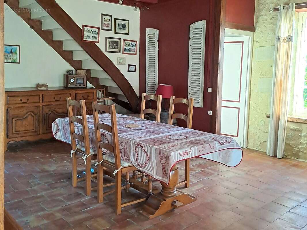 Maison à LAUZUN