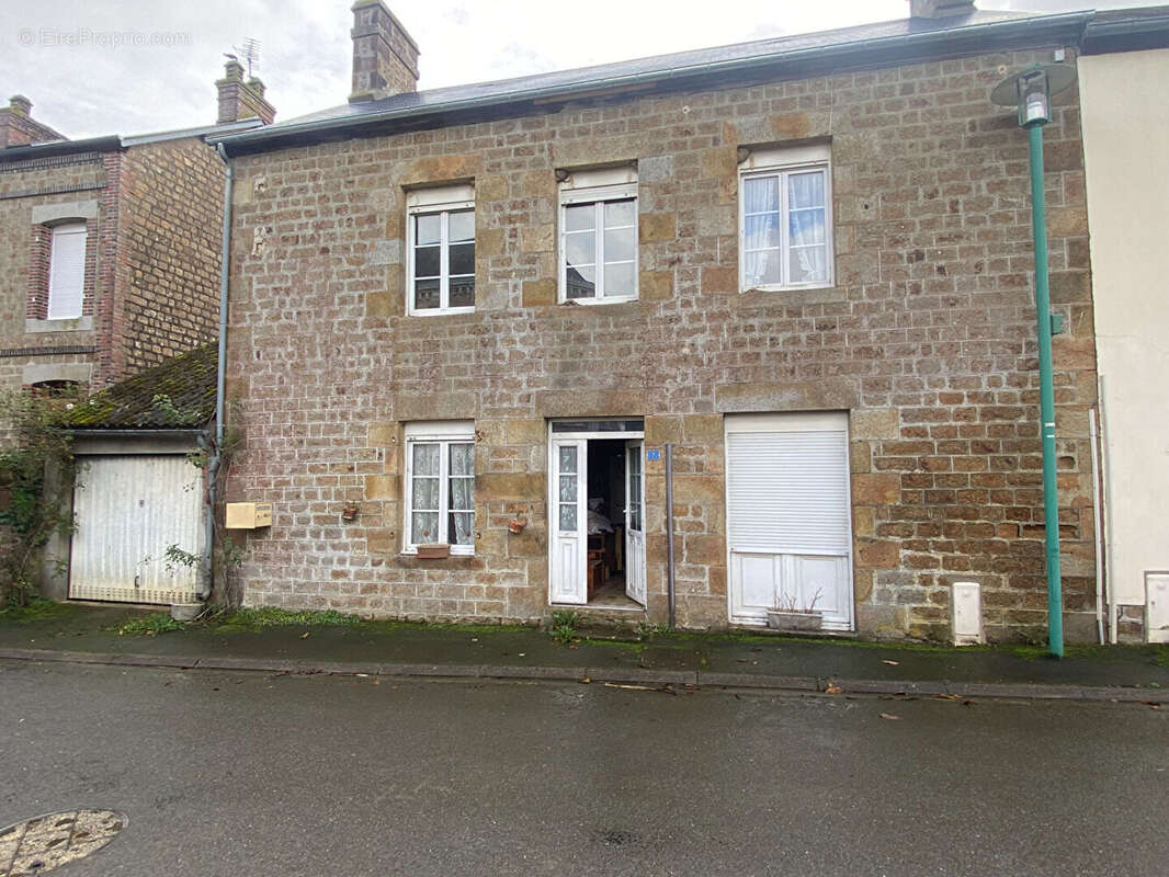 Maison à SAINT-MARS-D'EGRENNE