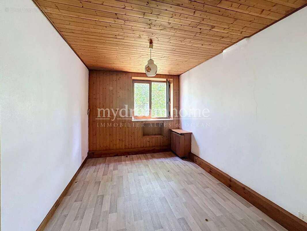 Immeuble de  4 appartements de 2 chambres - Flumet (73590) - photo 19