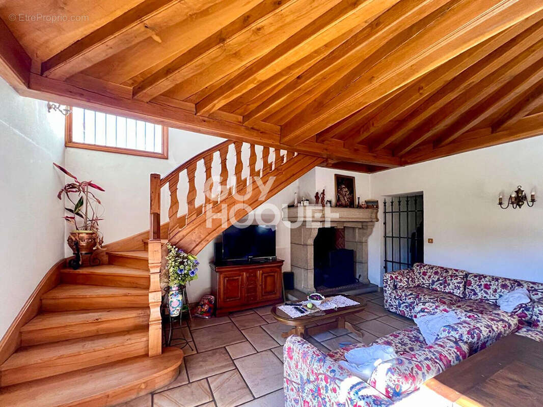 Maison à CHAPONNAY