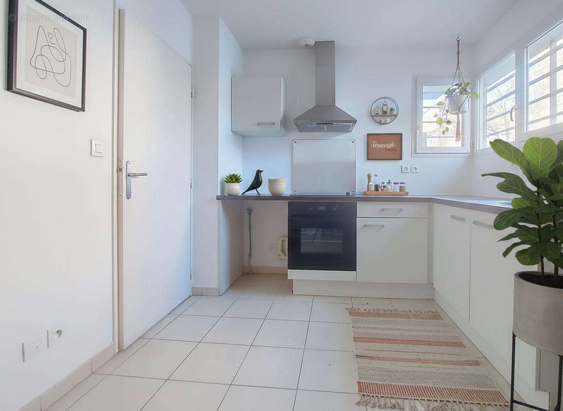 Maison à VAULX-EN-VELIN