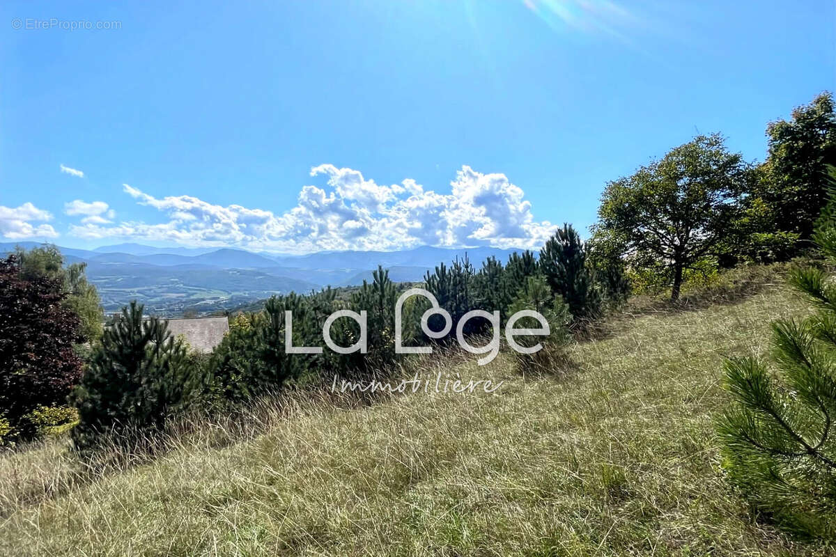 Terrain à LA FREISSINOUSE