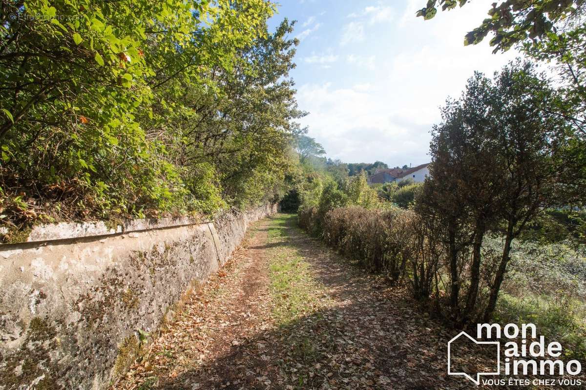 Maison à CHANCELADE