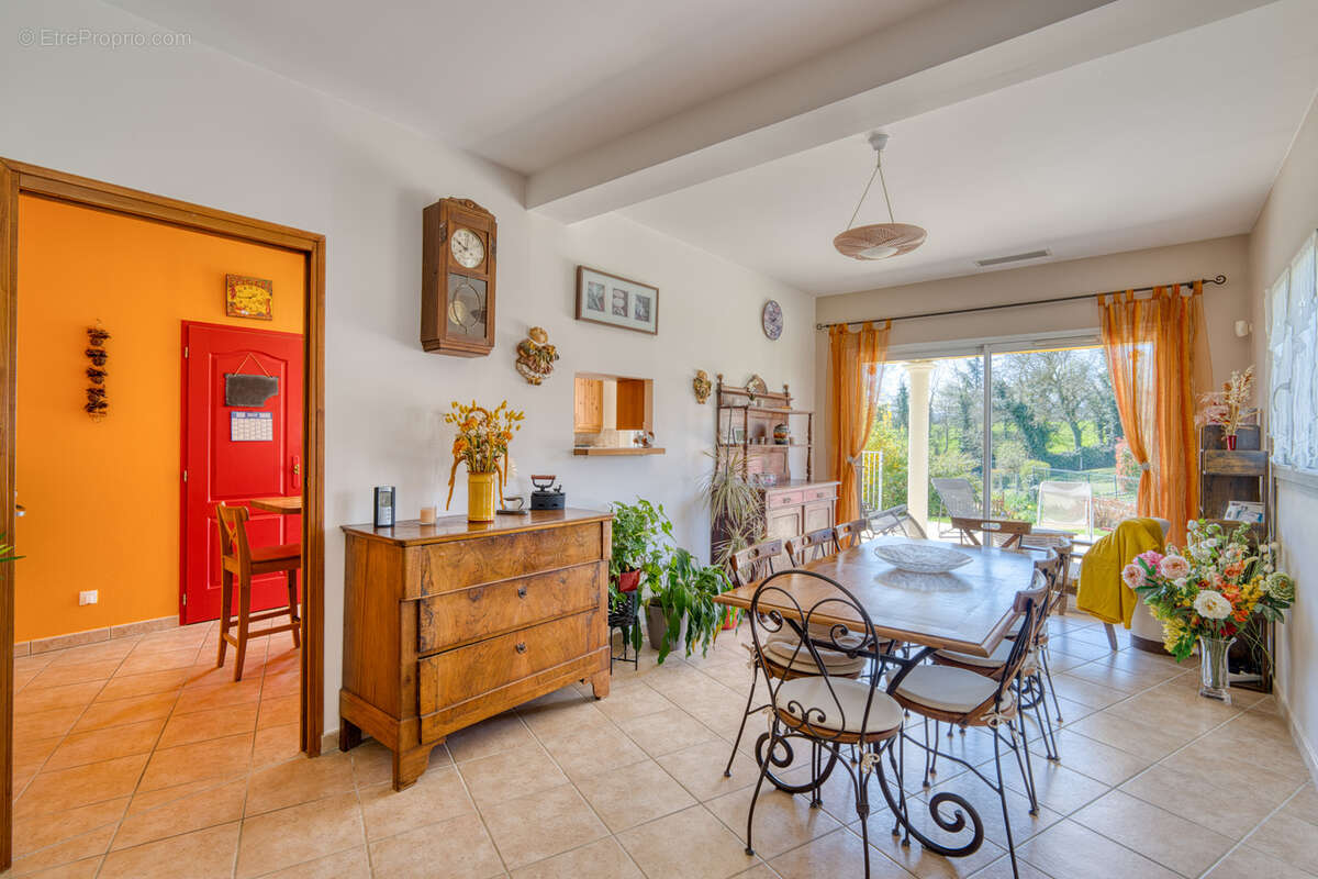 Maison à CRAPONNE