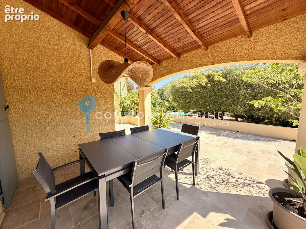 En exclusivité  sur les hauteurs de Vergèze, villa Plain pied de 120 m2 environ sur 832 m2, piscine garage et - photo 25