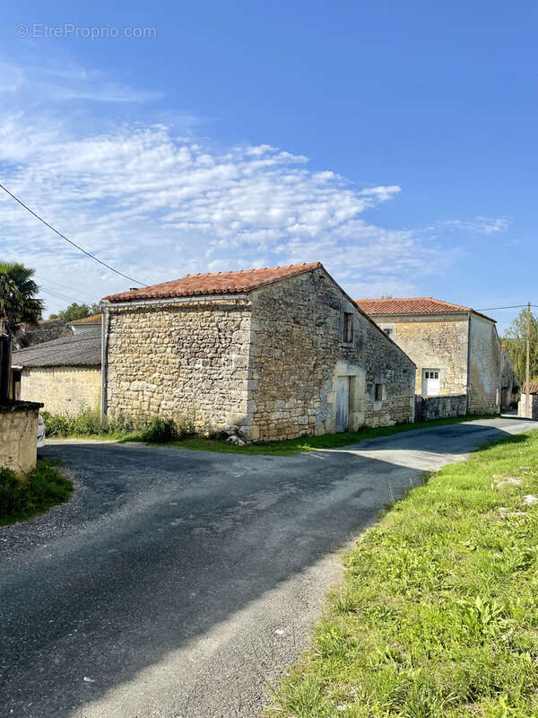 Appartement à TAILLEBOURG