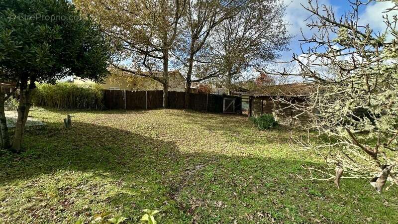 Maison à MARTIGNAS-SUR-JALLE
