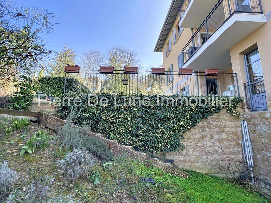 Appartement à SAINT-DIDIER-AU-MONT-D'OR