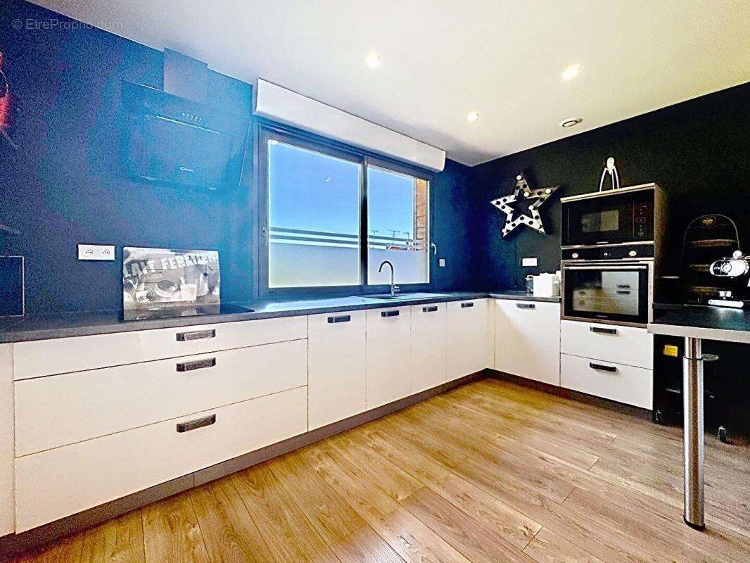 Maison moderne ,125m2, 3 chambres ,2 terrasses, cour, garage  Quartier HENRIVILLE AMIENS - photo 5