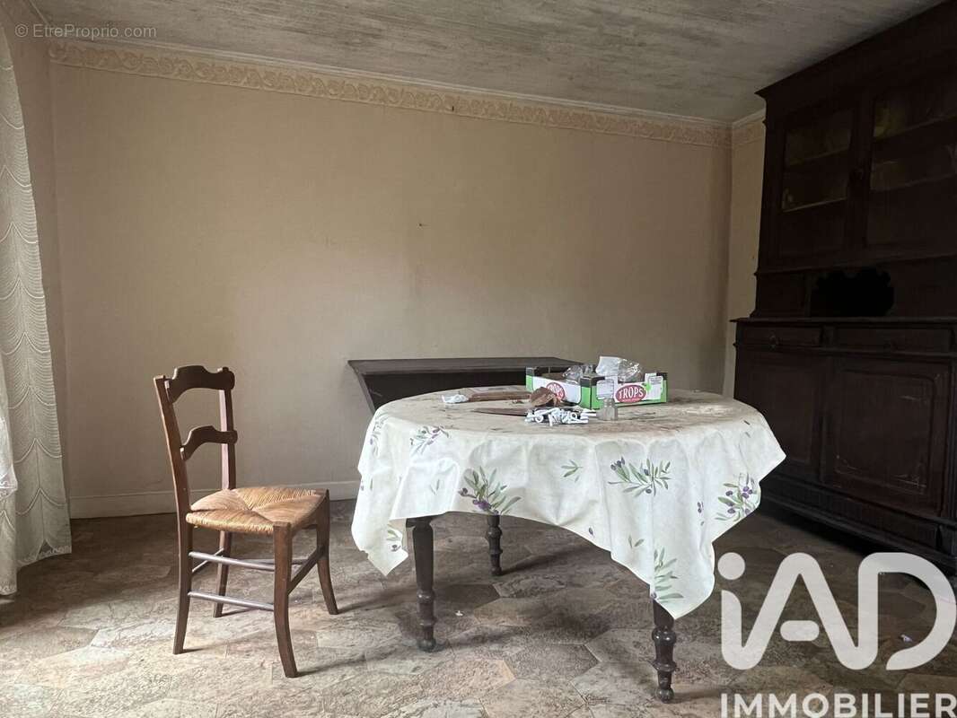 Photo 4 - Maison à LAGRAULIERE