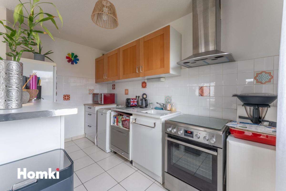 Appartement T2 de 53 m2 à Bruges 33520, Avenue Raymond Manaud - photo 5