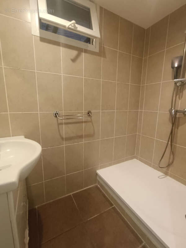 Appartement à LESPIGNAN