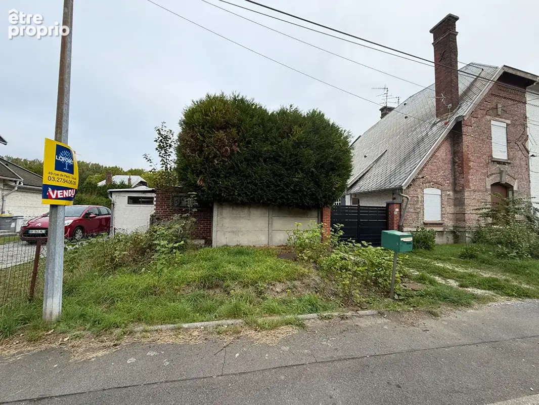 DEJA VENDU PAR LAFORET DOUAI - Maison Auby, 2 chambres jardin garage - photo 2