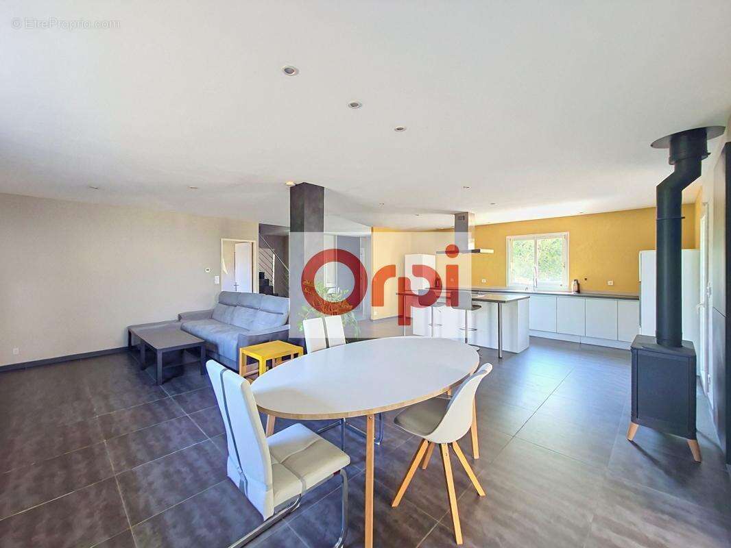 Maison À Vendre - photo 3