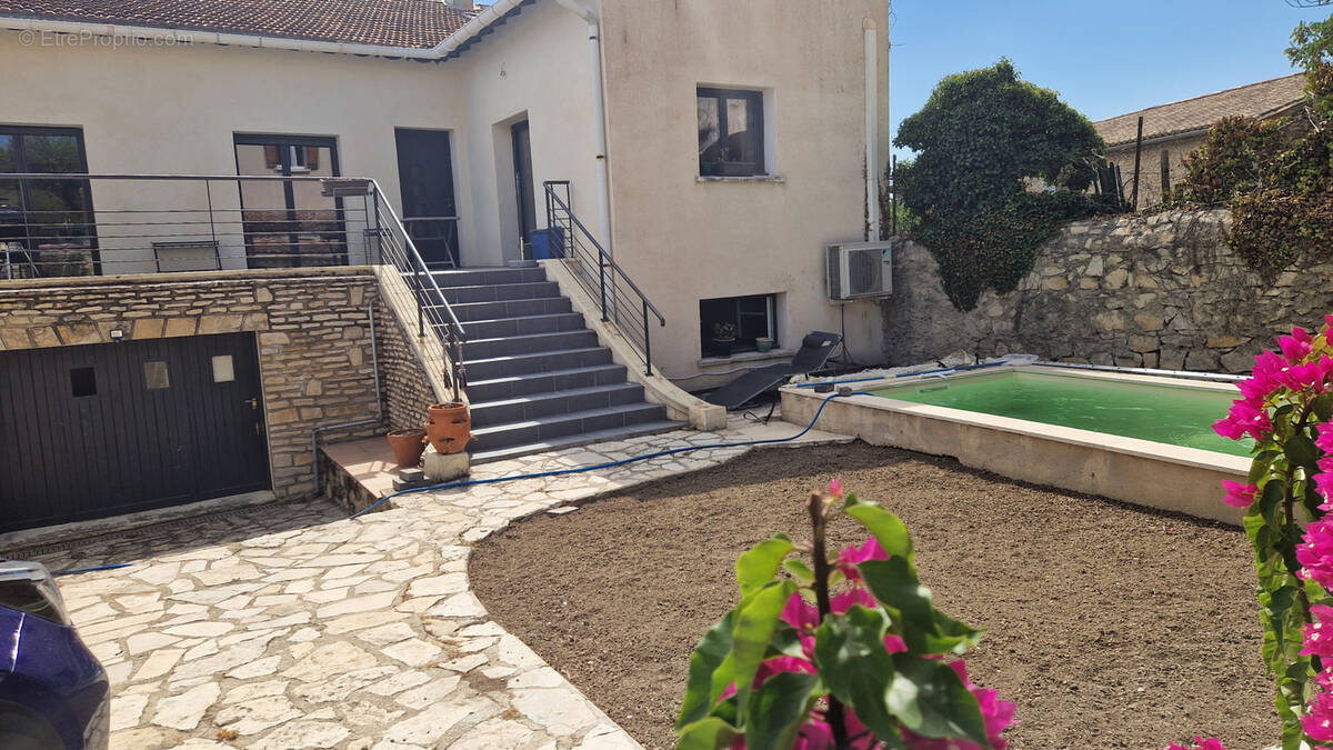 Caveirac - maison de village - photo 1
