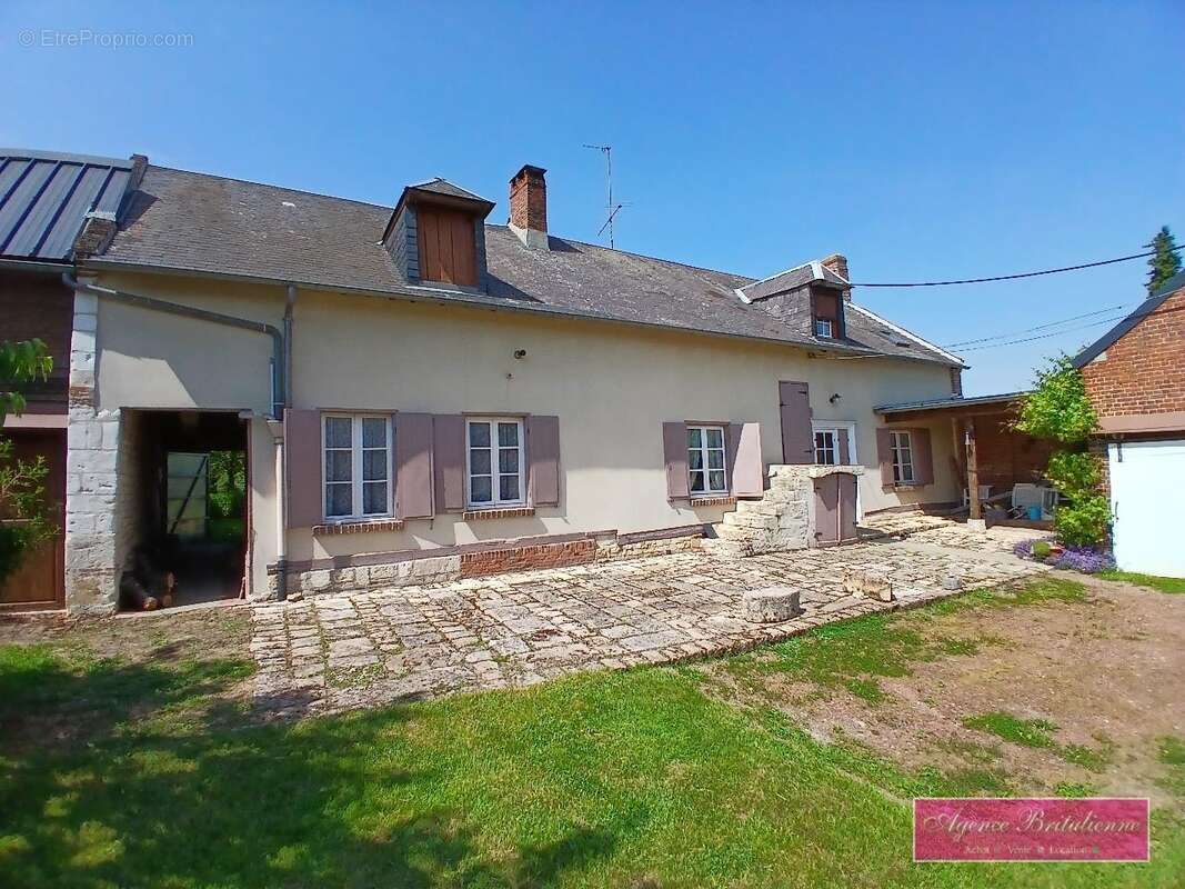 Maison à BRETEUIL
