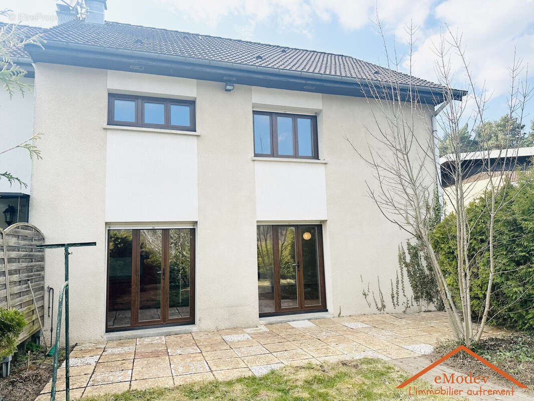 Maison à REMIREMONT