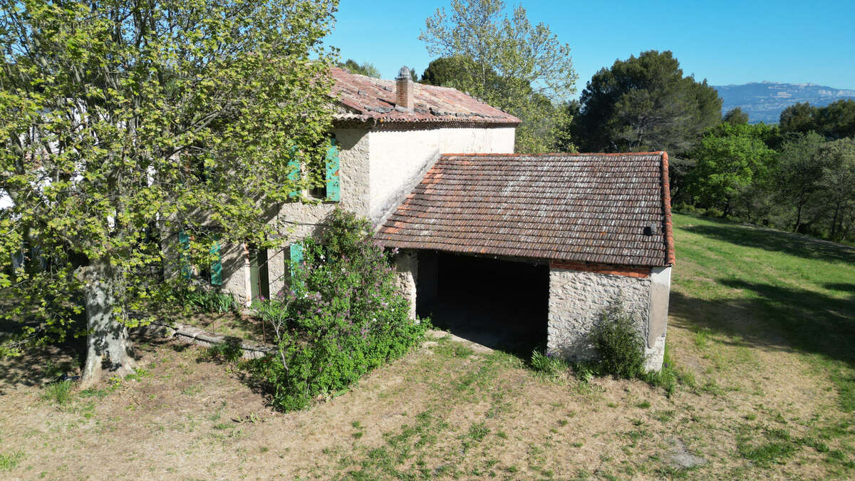 Maison à LORIOL-DU-COMTAT