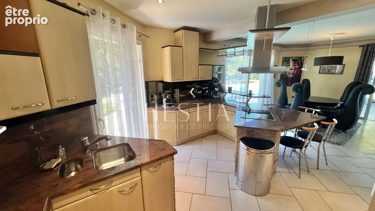 Maison de 220m² au centre d'Arthaz pont notre dame - photo 12