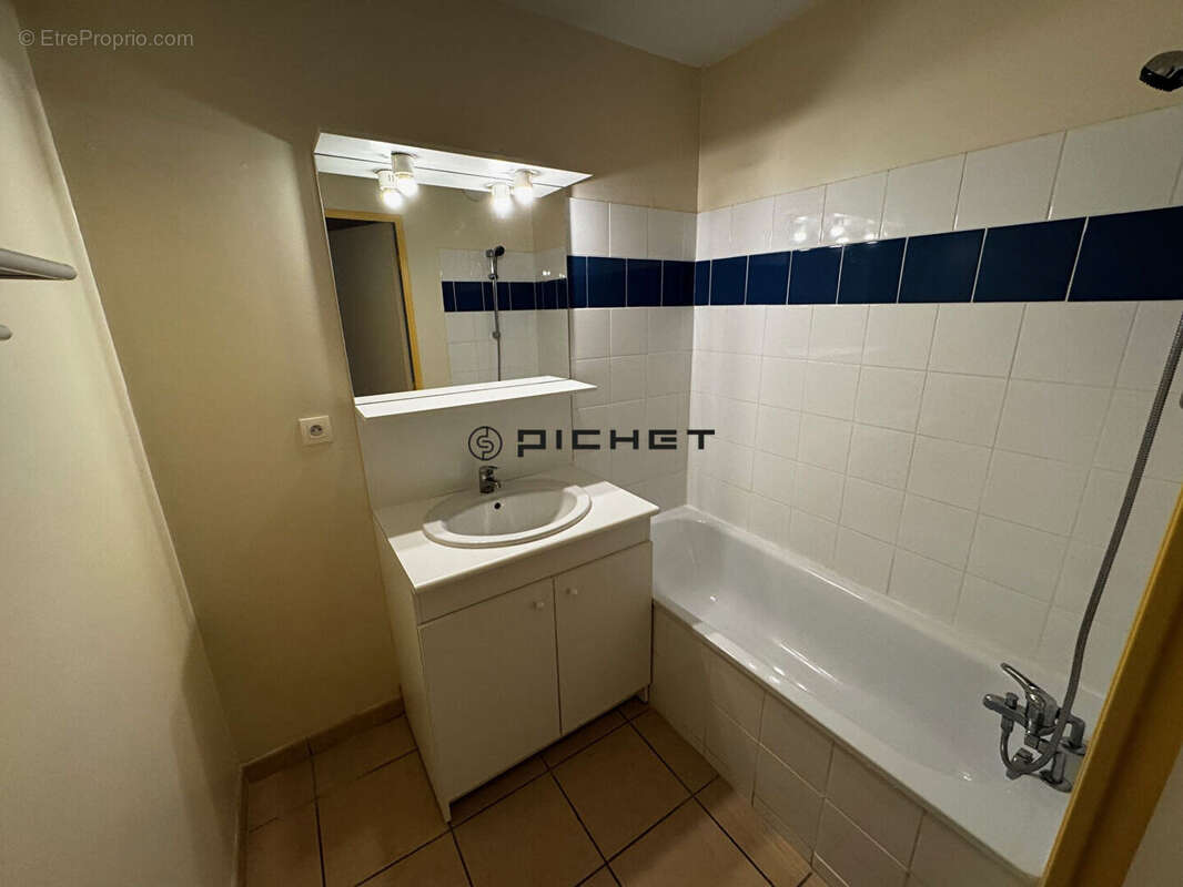 Appartement à LE BOUSCAT