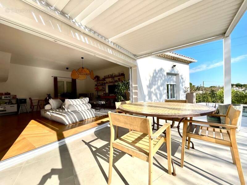 Maison à AIGUES-MORTES