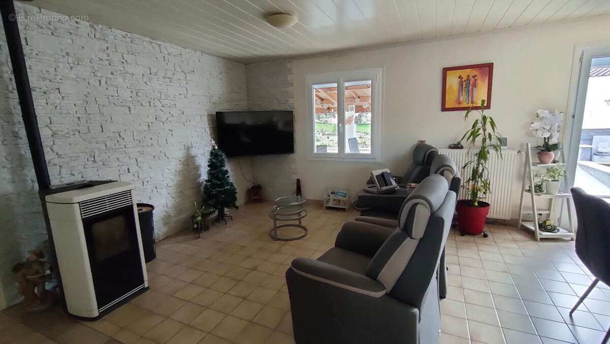 Maison à LA VERRIE