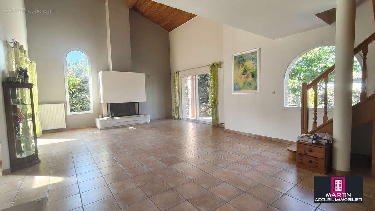 Maison 152 m² à Brax  - photo 2