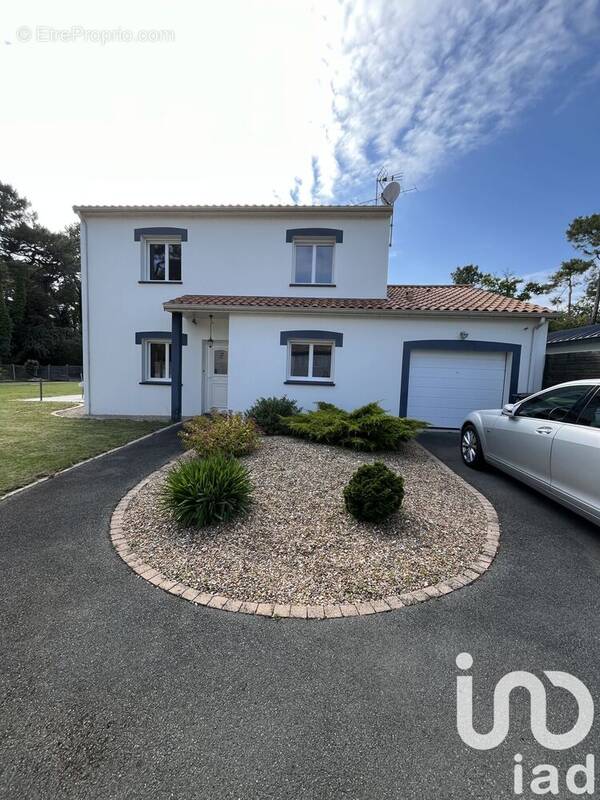 Photo 1 - Maison à SAINT-HILAIRE-DE-RIEZ