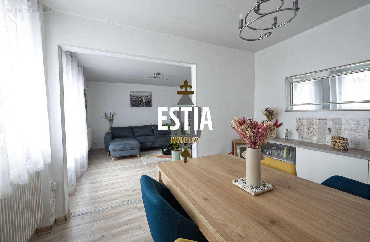 Appartement à ESSEY-LES-NANCY