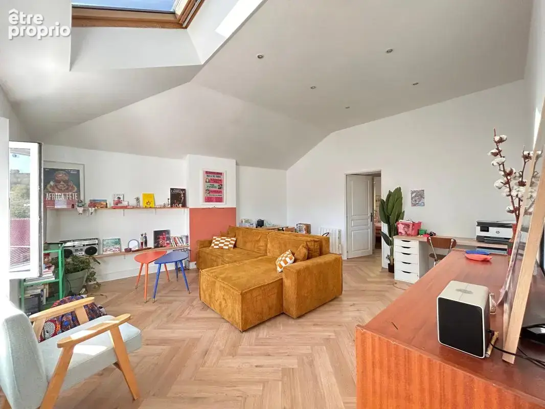 Appartement À Vendre - photo 2