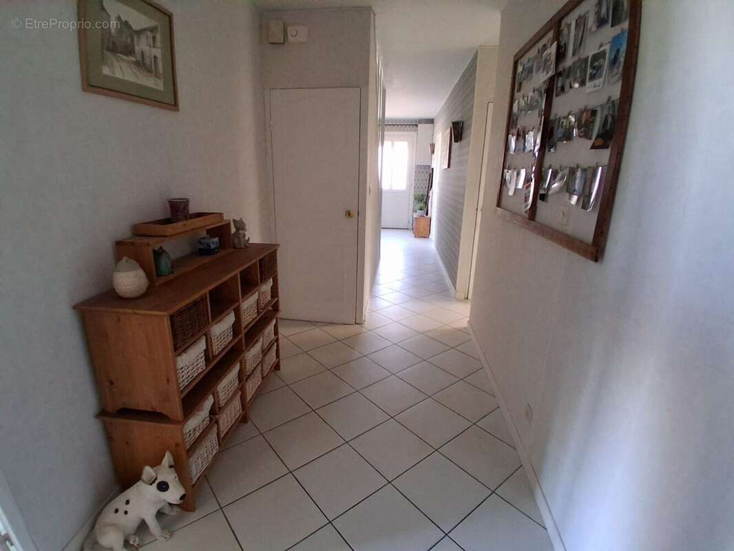 Maison à NOMAIN