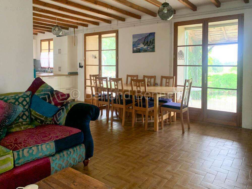 Maison à SAUZE-VAUSSAIS