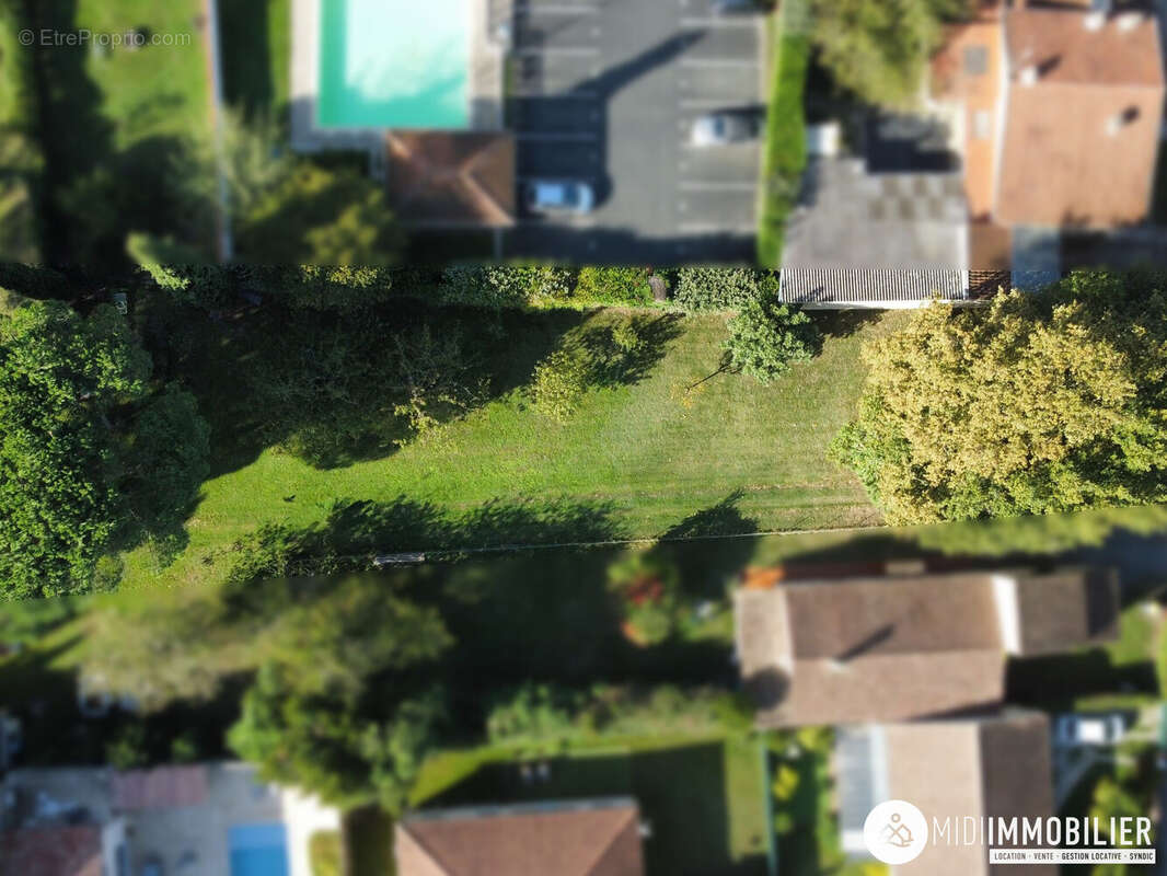 Terrain à SAINT-JUERY