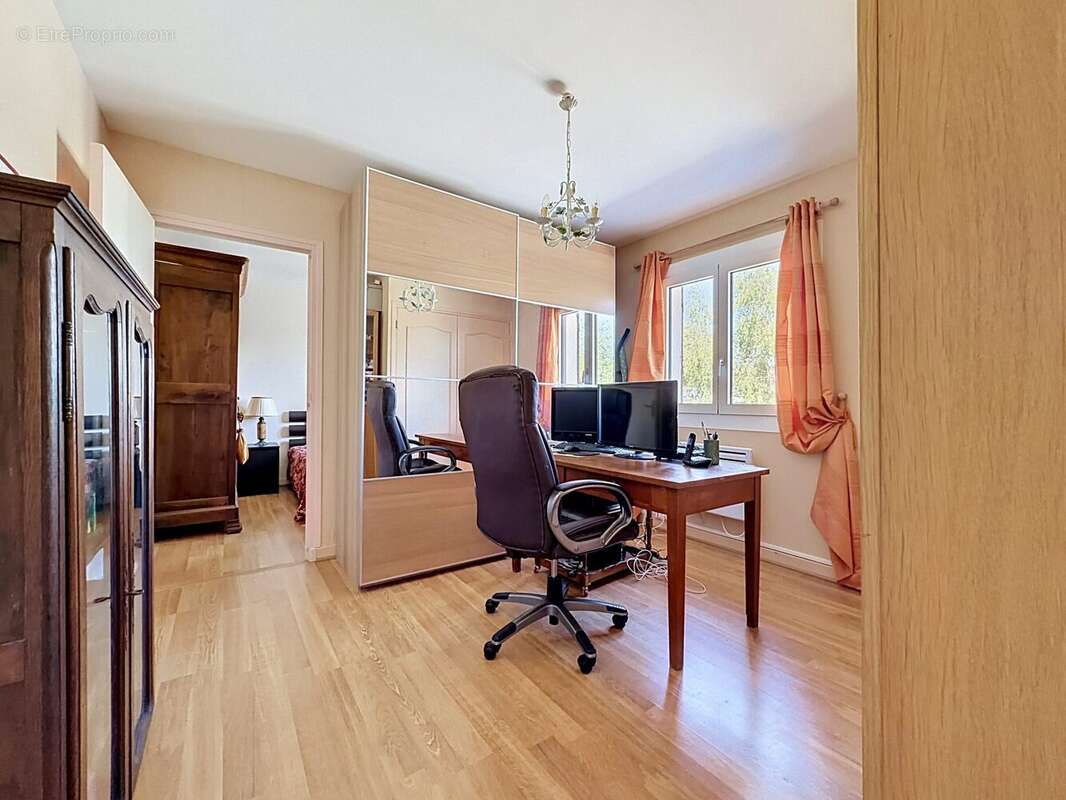 Maison à SERBANNES