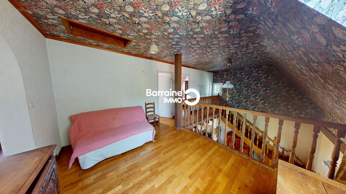 A vendre brest lambezellec maison t6 140m² 4 chambres terrain de 480m² sous-sol complet - photo 13