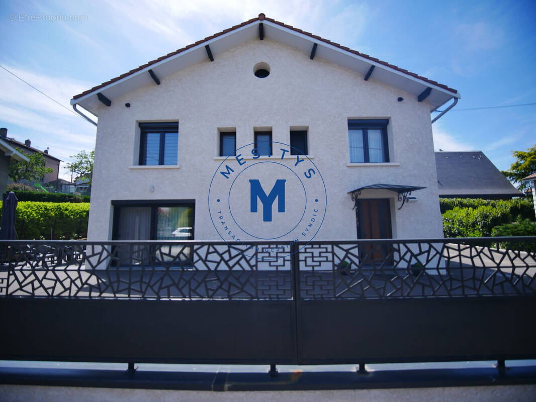 Maison à LA RICAMARIE