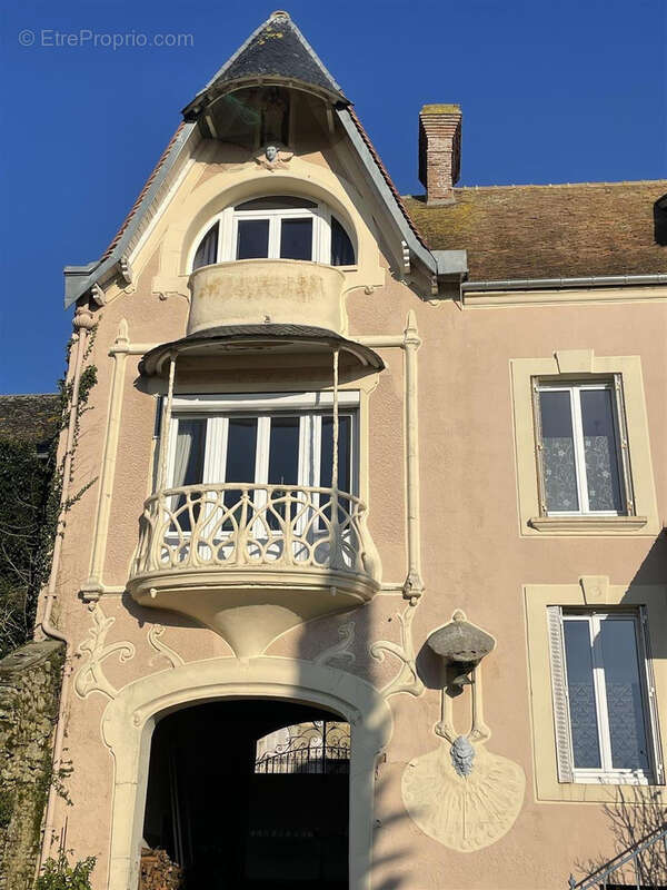 Maison à LE PIN-AU-HARAS